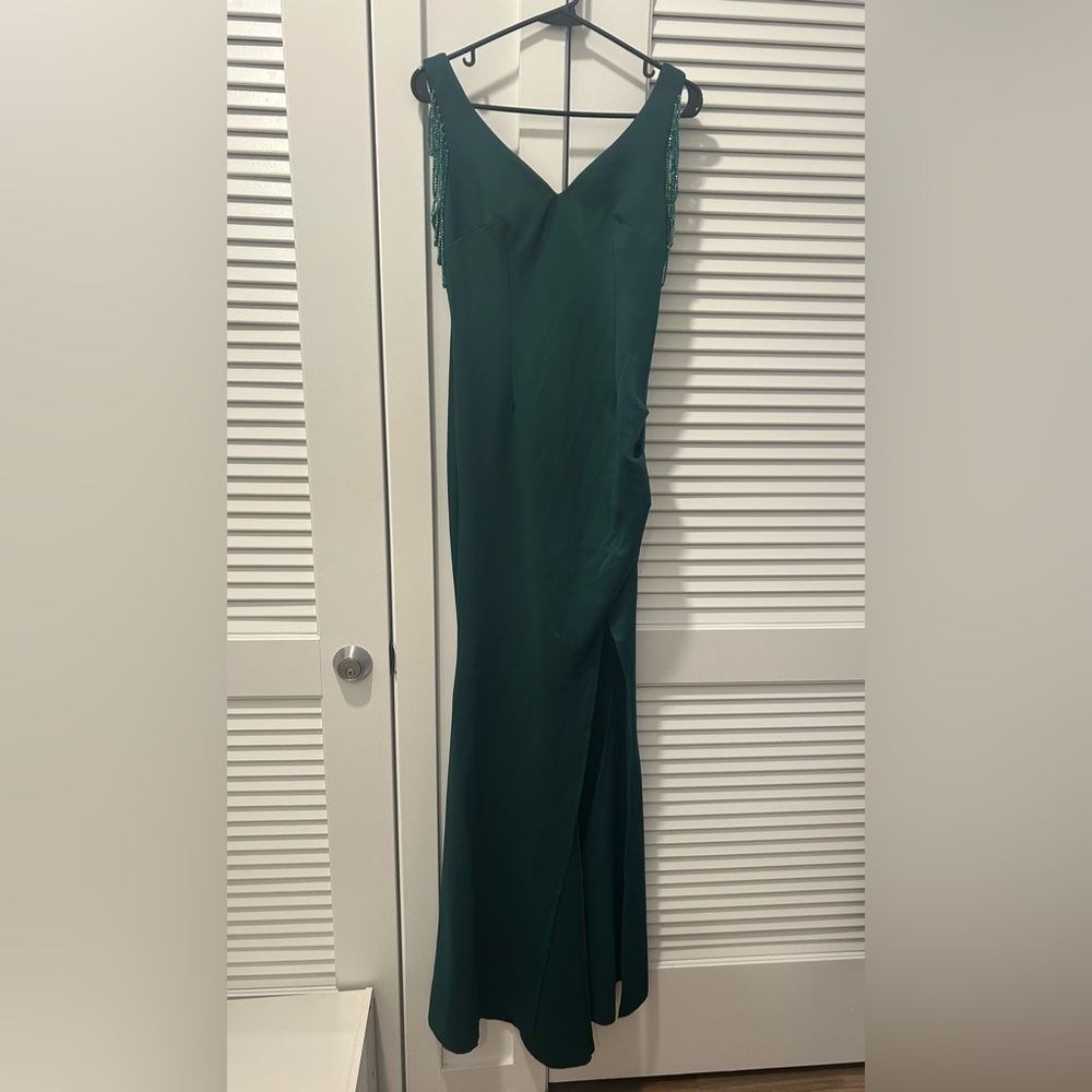 Elegant Green Strapless Gown